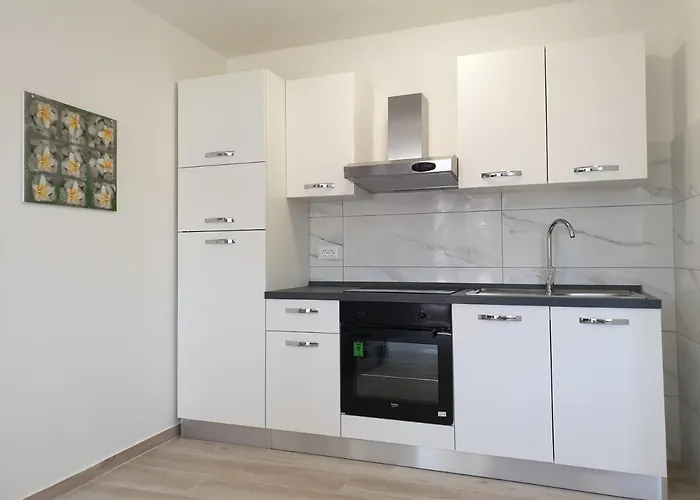 Vakantiehuis Novo Naselje *
